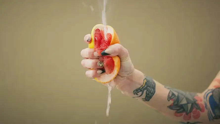 Ejaculation féminine : le liquide expulsé par les femmes fontaines serait principalement de l’urine