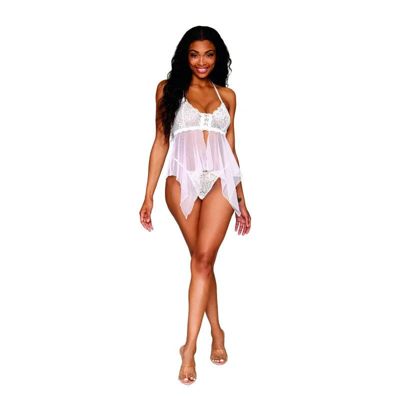 Babydoll et string en résille et dentelle blanche