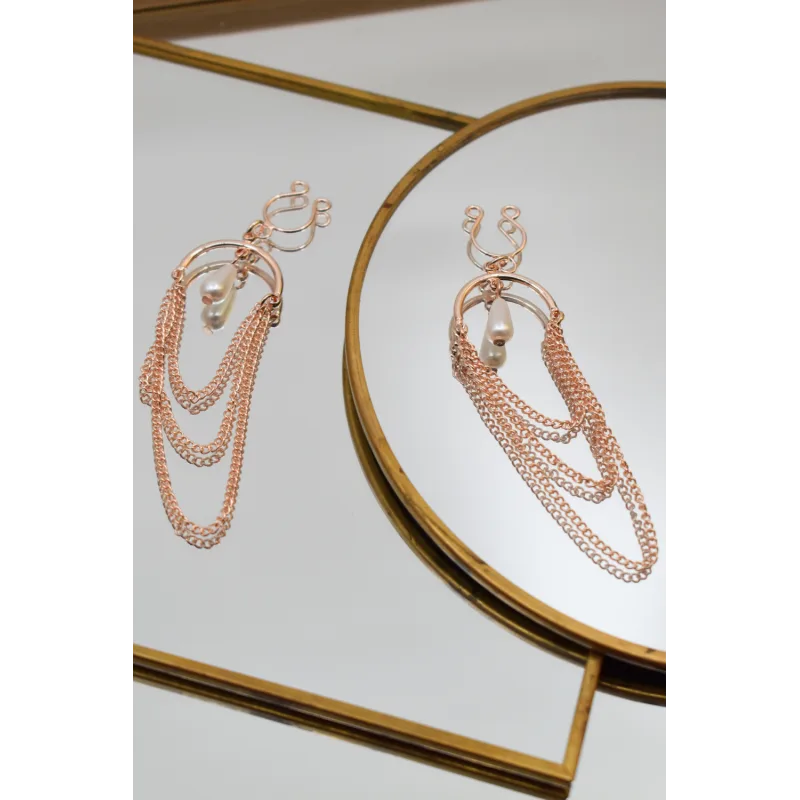 Bijoux de seins avec 3 chainettes doré rose et une perle