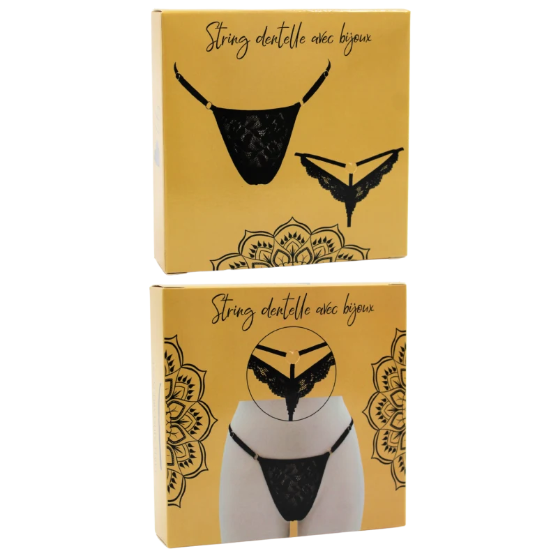 String noir en dentelle avec bijou cœur doré