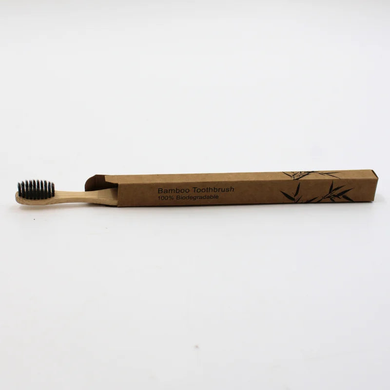 Brosse à Dents Ultra Douce en Bambou au Charbon Actif