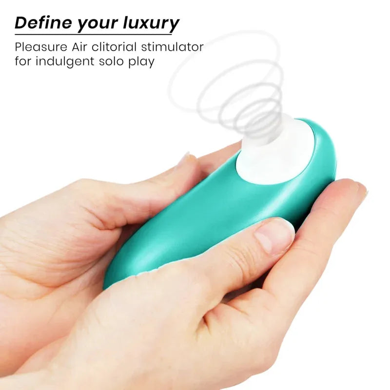 Stimulateur clitoridien en silicone turquoise, ergonomique et portable pour plaisir intime.