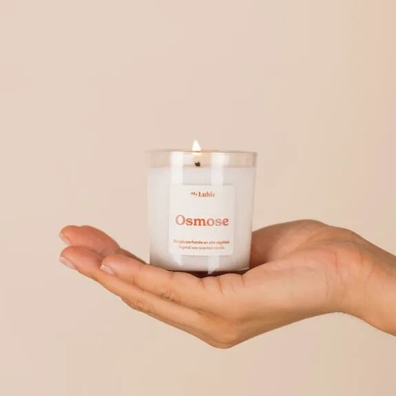 Bougie parfumée cire végétale My Lubie, sensation intime, aromatique et relaxante.