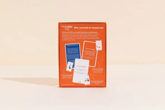 Jeu de cartes intimes inclusif, stimulant la sensualité et la complicité.