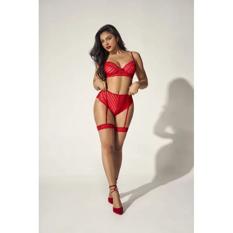 Ensemble deux pièces en dentelle rouge