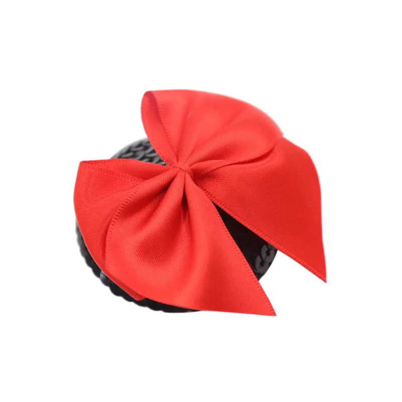 Paire de cache tétons adhésifs noir avec nœud papillon rouge