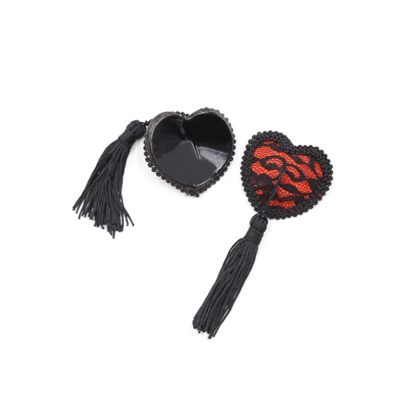 Paire de cache tétons adhésifs en forme de cœur avec dentelle noire et pompom