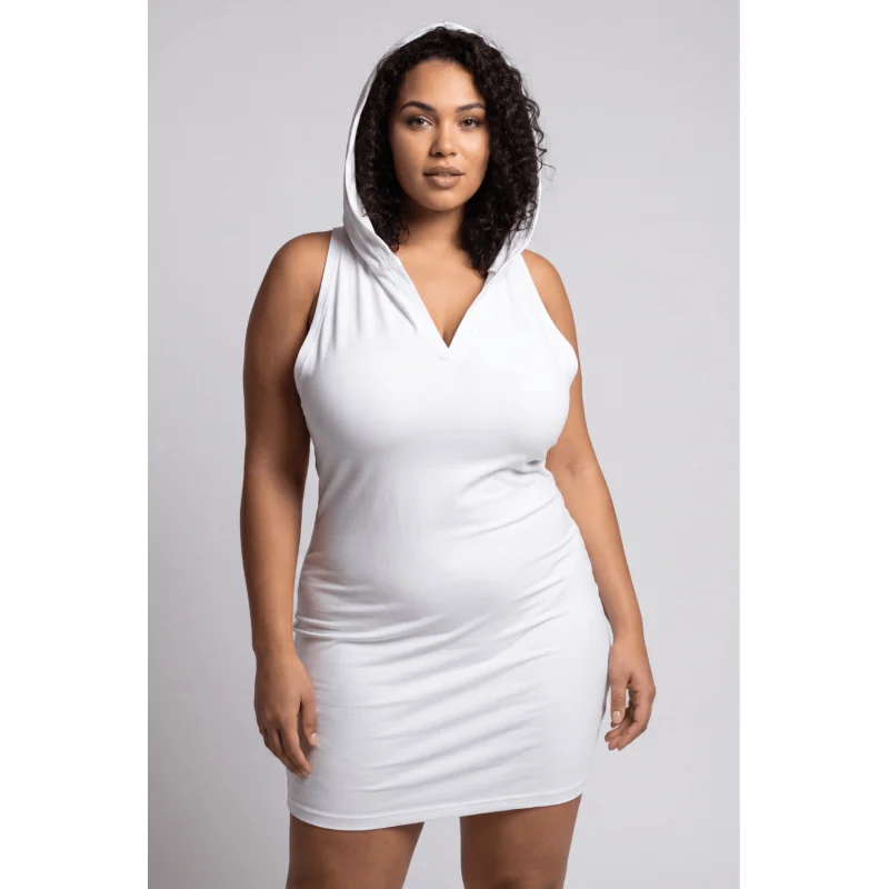 Robe blanche sensuelle avec capuche et bandeau poitrine Adriana