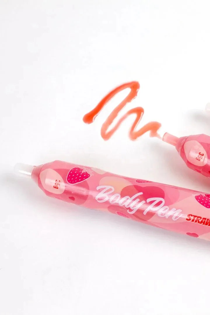 Stylo de bodypaint comestible à la fraise, idéal pour des moments intimes créatifs et gourmands.